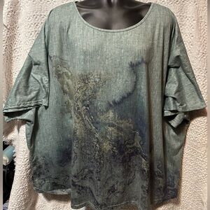 Elegant Baggy Green Women's Tunic - Like New Plus Size